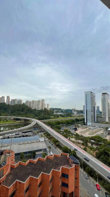 Apartamento 1710b Est Joao Dias - Blue Tree - Com Varanda Com Vista Ponte Laguna *